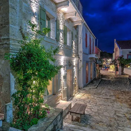 Fiscardonna Luxury Hotel