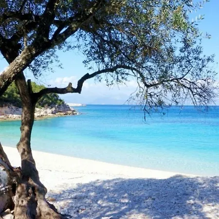 Fiscardonna Luxury 4* Fiskardo