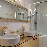Fiscardonna Luxury Hotell 4*