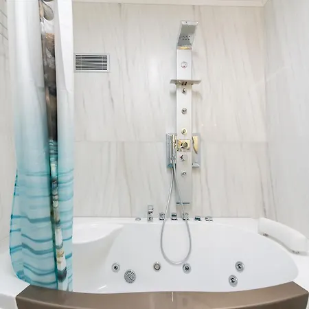 Fiscardonna Luxury 4*