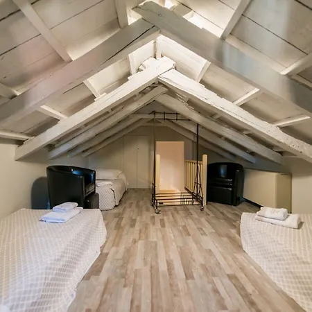 מלון Fiscardonna Luxury 4*