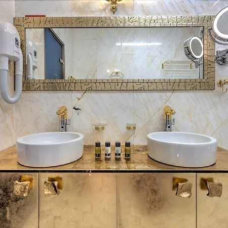 Szálloda Fiscardonna Luxury 4*