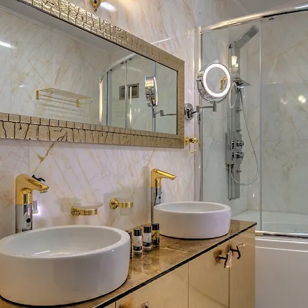 Fiscardonna Luxury Hotell 4*