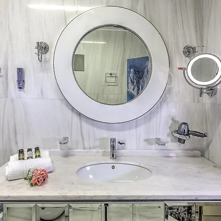 Fiscardonna Luxury Szálloda