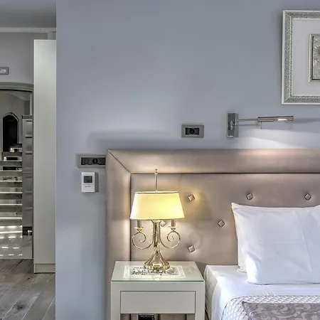 Fiscardonna Luxury Hotell 4*